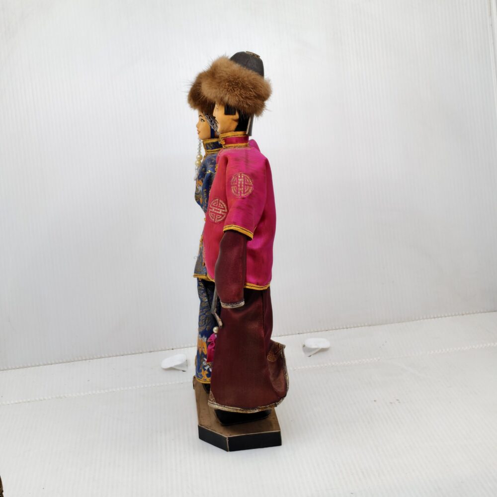 Japanese Traditional Folk Dolls – Handcrafted Couple in Cultural Attire 3 IMG 20251015 152700 scaled
