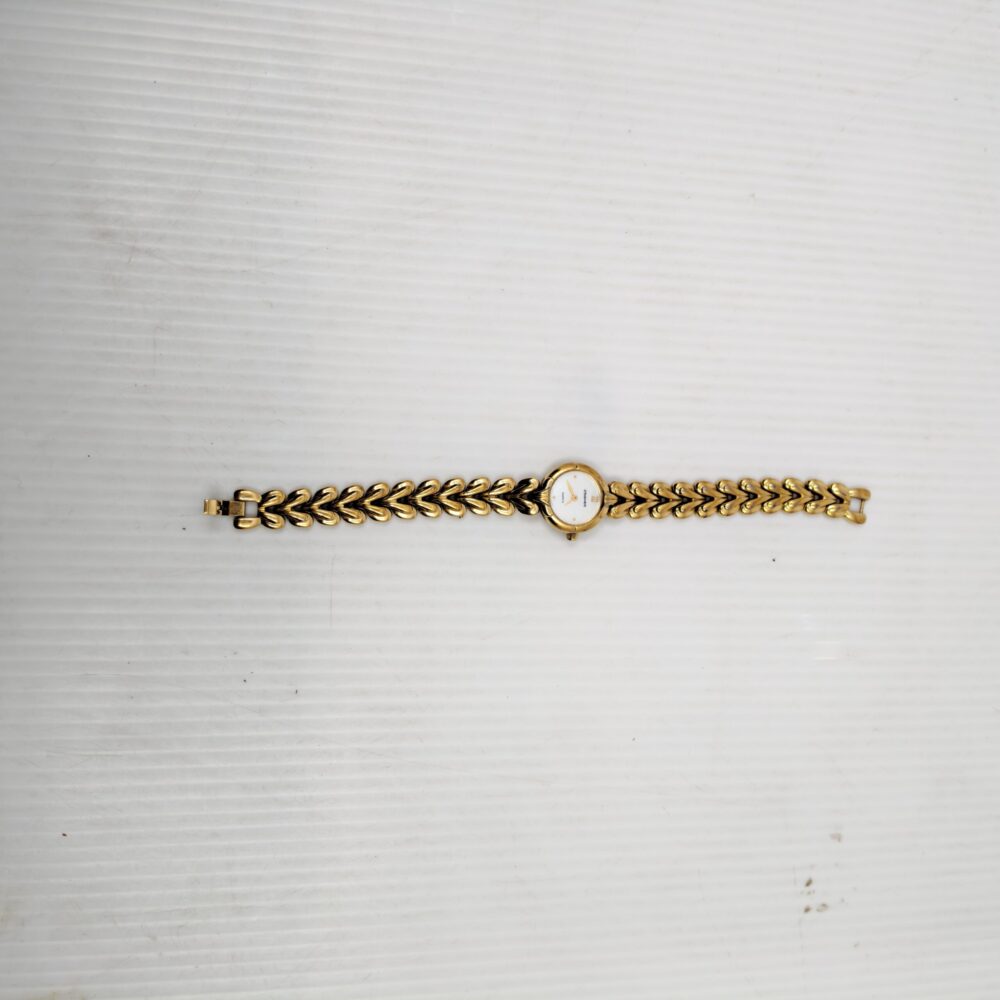 O'SKINNER Gold Heart-Link Quartz Watch – Women's Elegant Bracelet Design 7 IMG 20251015 154738 scaled