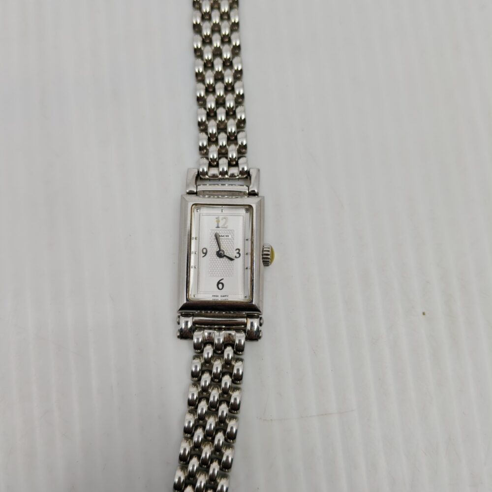 Bulova rectangular men’s watch | Vintage-style stainless steel timepiece | White dial watch with sub-seconds | Classic Bulova wristwatch